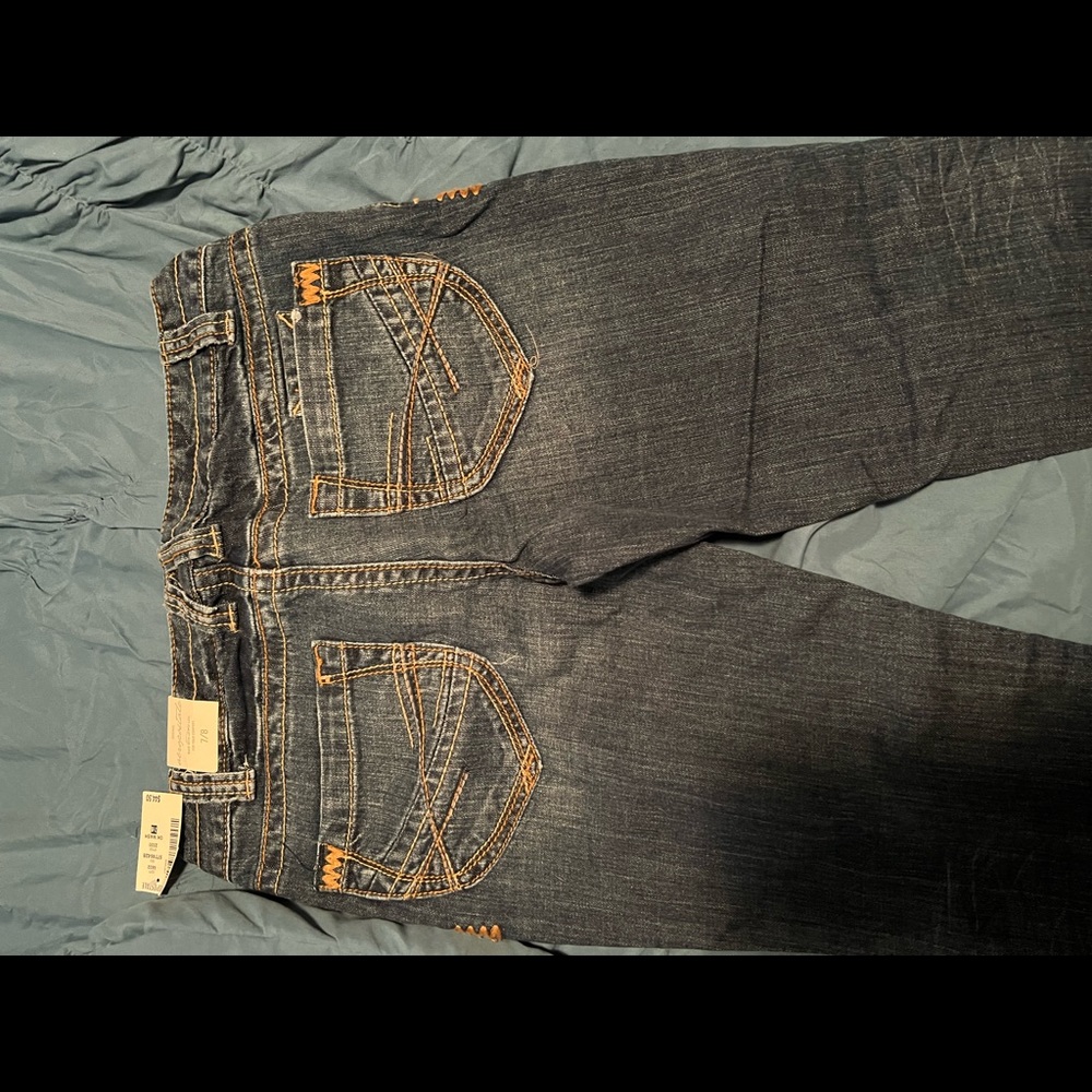Capris - Picture 3 of 5